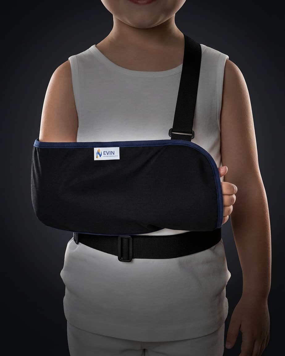Child Arm Sling - MDA Registered Medical Support Product Malaysia